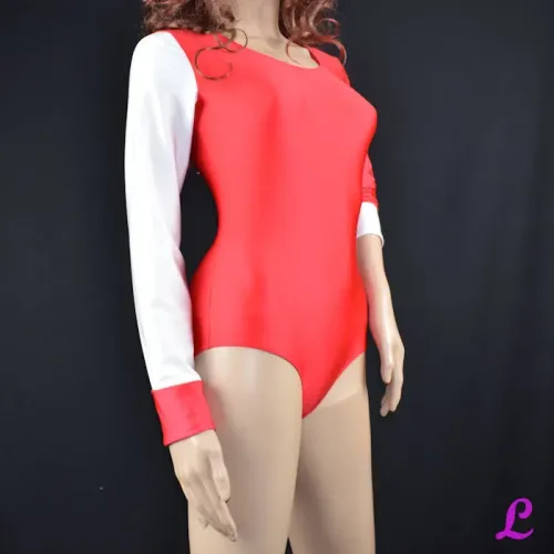 Body mit Hemdarm Body mit Hemdarm