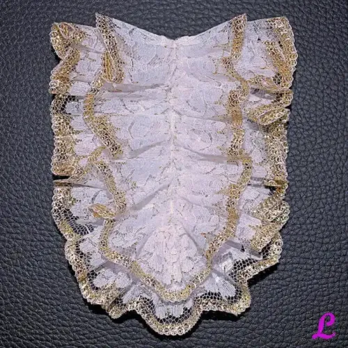 Jabot weiße-goldener Spitze Jabot weiße-goldener Spitze