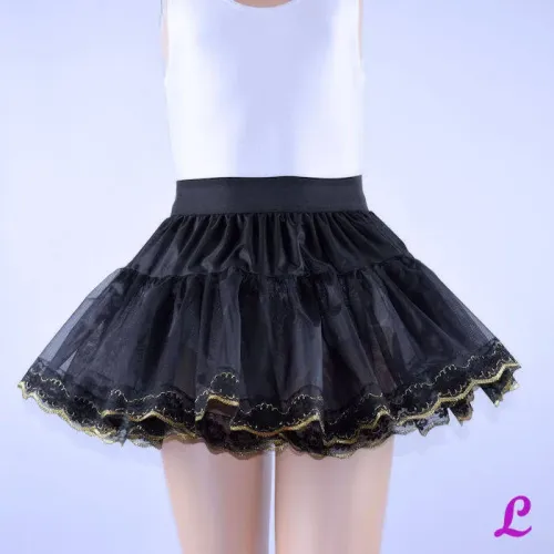 Zweilagiger schwarzer Petticoat mit Spitze Zweilagiger schwarzer Petticoat mit Spitze