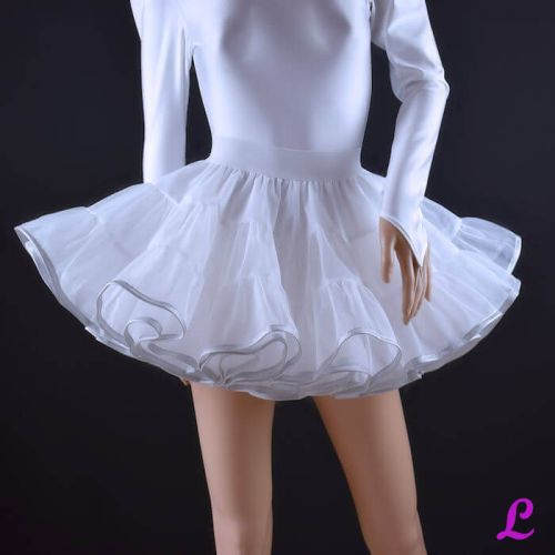 weißer dreilagiger Petticoat weißer dreilagiger Petticoat